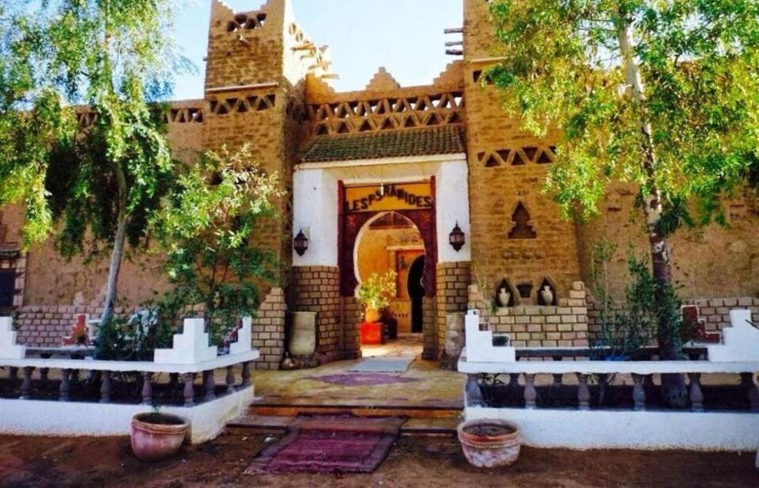 Les Pyramides Hotel Merzouga Eksteriør bilde