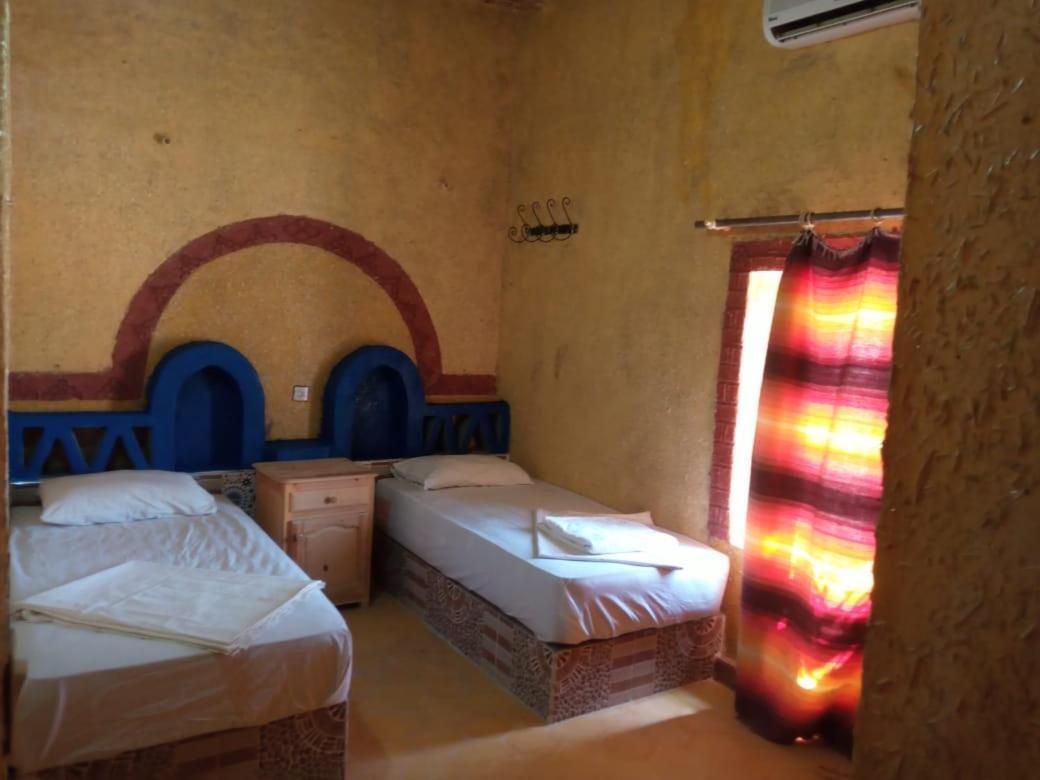 Les Pyramides Hotel Merzouga Eksteriør bilde