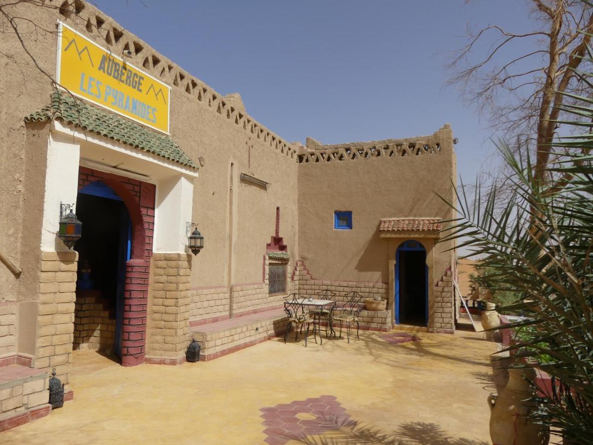 Les Pyramides Hotel Merzouga Eksteriør bilde